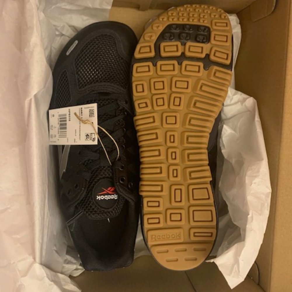 Men's Reebok Nano 2 - BRAND NEW! Size 8 in Men's = 9.5 in Women's